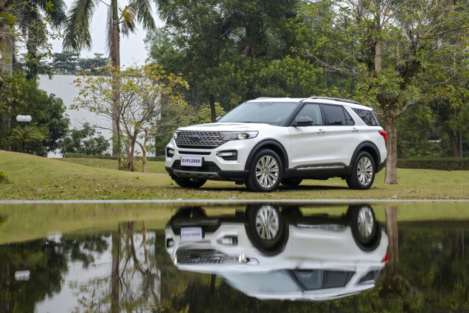 Mẫu SUV lớn tại Hà Nội.