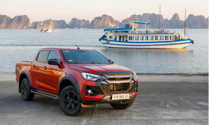 D-Max phiên bản mới tại Việt Nam.