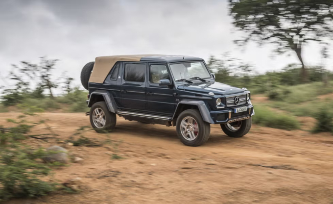 Mercedes-Maybach G 650 Landaulet đời 2018.