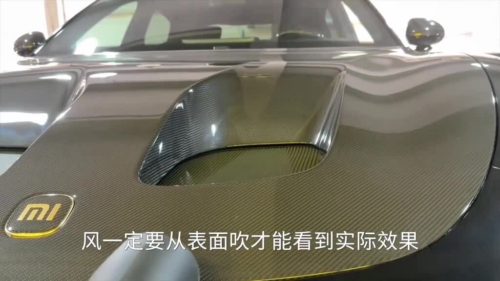 Khách hàng yêu cầu hoàn tiền vì nắp ca-pô không đạt yêu cầu