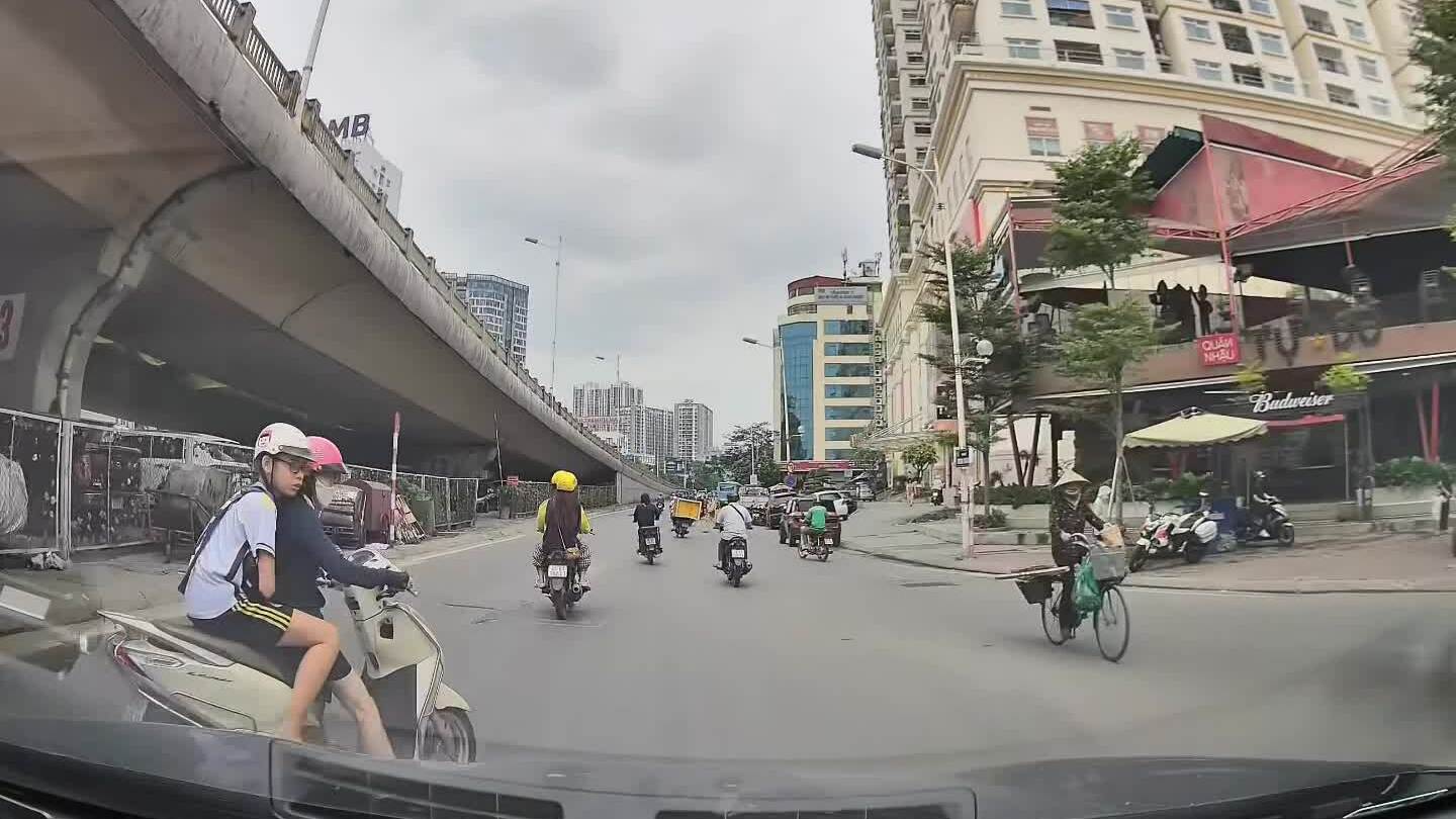 Phạm luật bất chấp nguy hiểm 